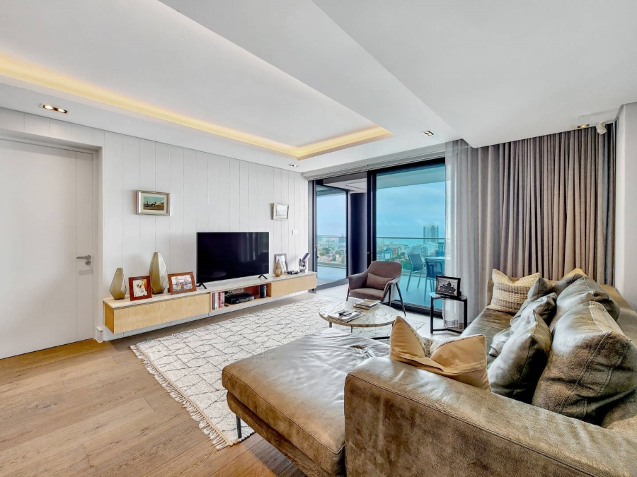 3 Bedroom Property for Sale in Sea Point Western Cape